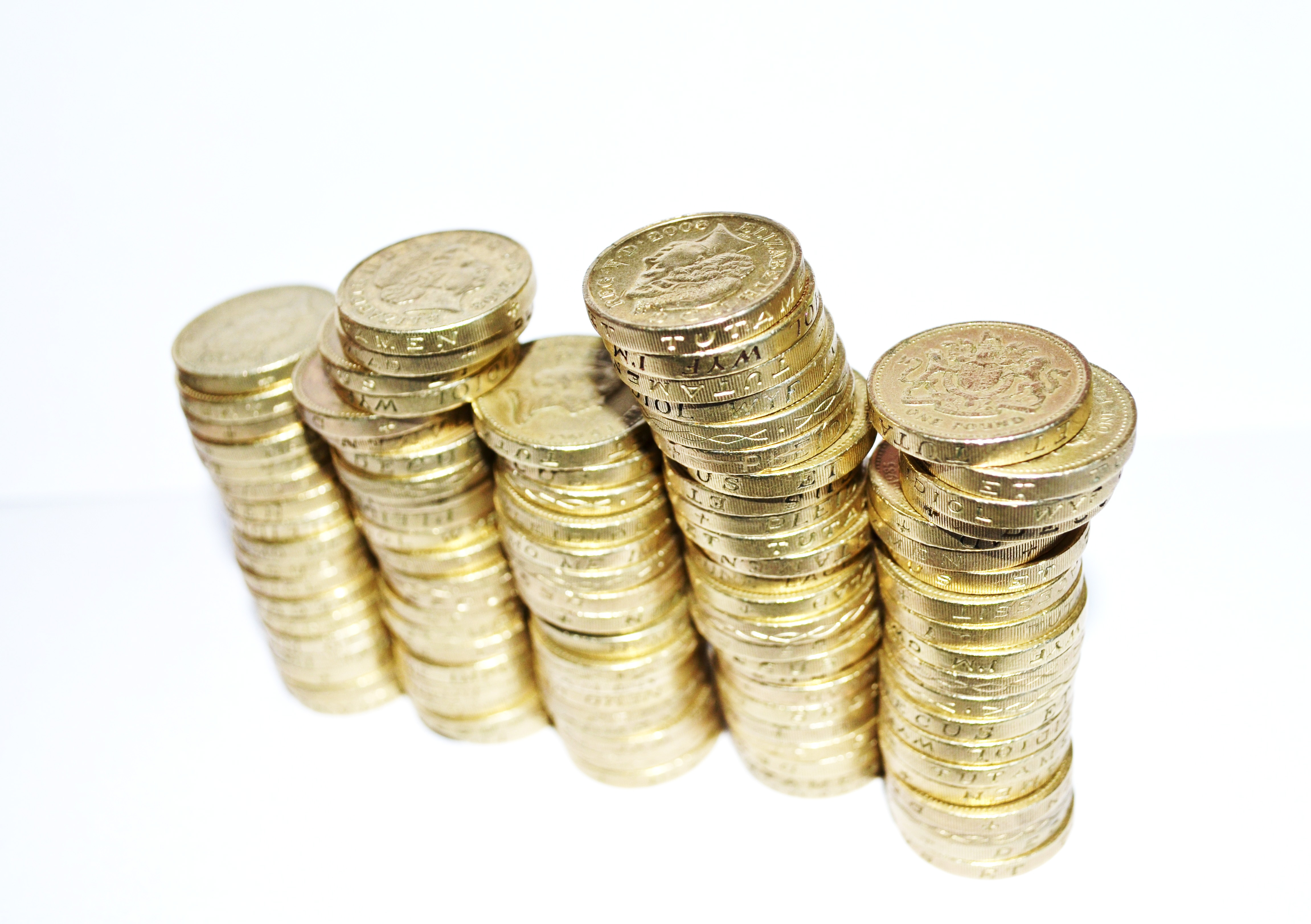E-commerce, Market Trends, Global Business, News Coverage, Influencing